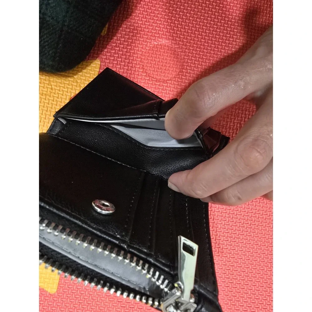 INC International Concepts‎ Black Quilted Mini Bifold Wallet Coin Card ID Purse